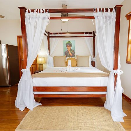 Hidden Jewel Boutique Hotel San Pedro  Esterno foto