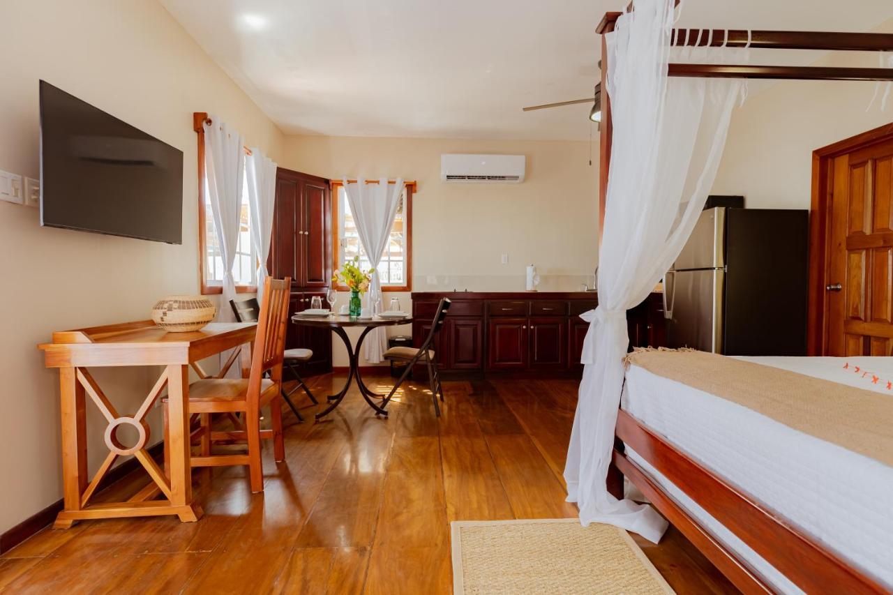 Hidden Jewel Boutique Hotel San Pedro  Esterno foto